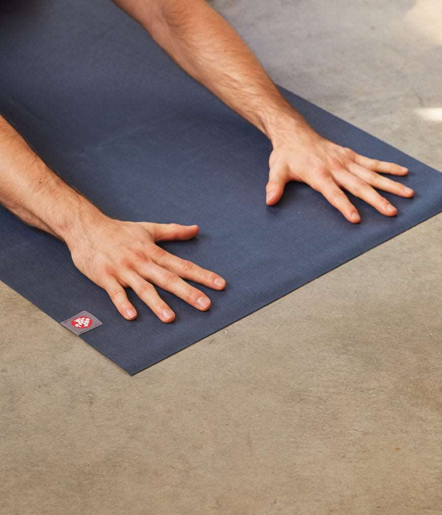 eKO® Superlite Travel Yoga Mat 1.5mm - Image 27