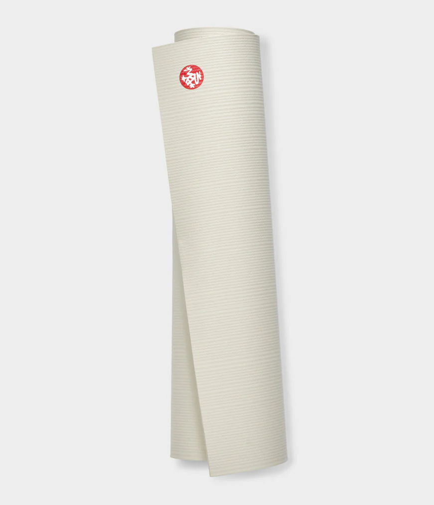 Manduka PRO™ Yoga Mat 6mm - Image 17
