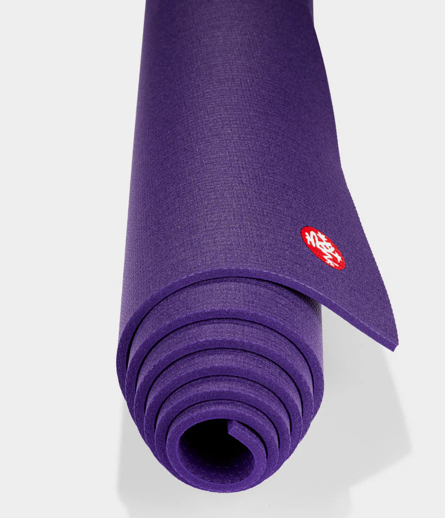 Manduka PRO™ Yoga Mat 6mm - Image 26