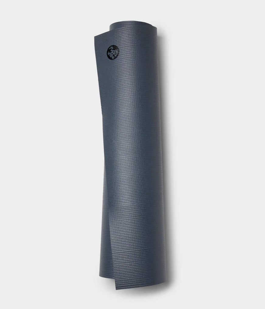 Manduka PRO™ Yoga Mat 6mm - Image 37