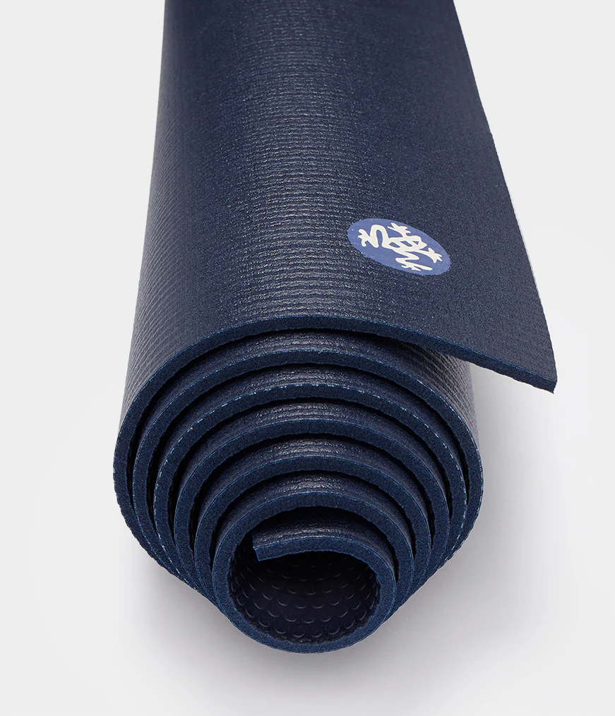 Manduka PRO™ Yoga Mat 6mm - Image 45